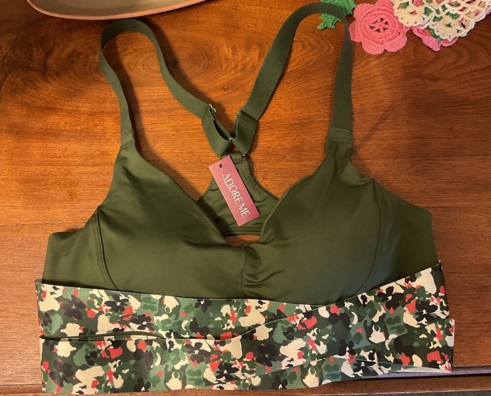 NWT Adore Me Green Camo Sports Bra Size Medium Racer Back